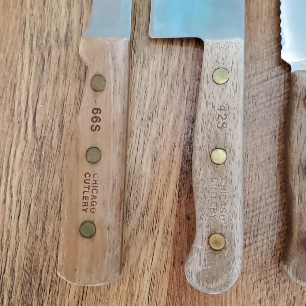 Chicago Cutlery vintage walnut